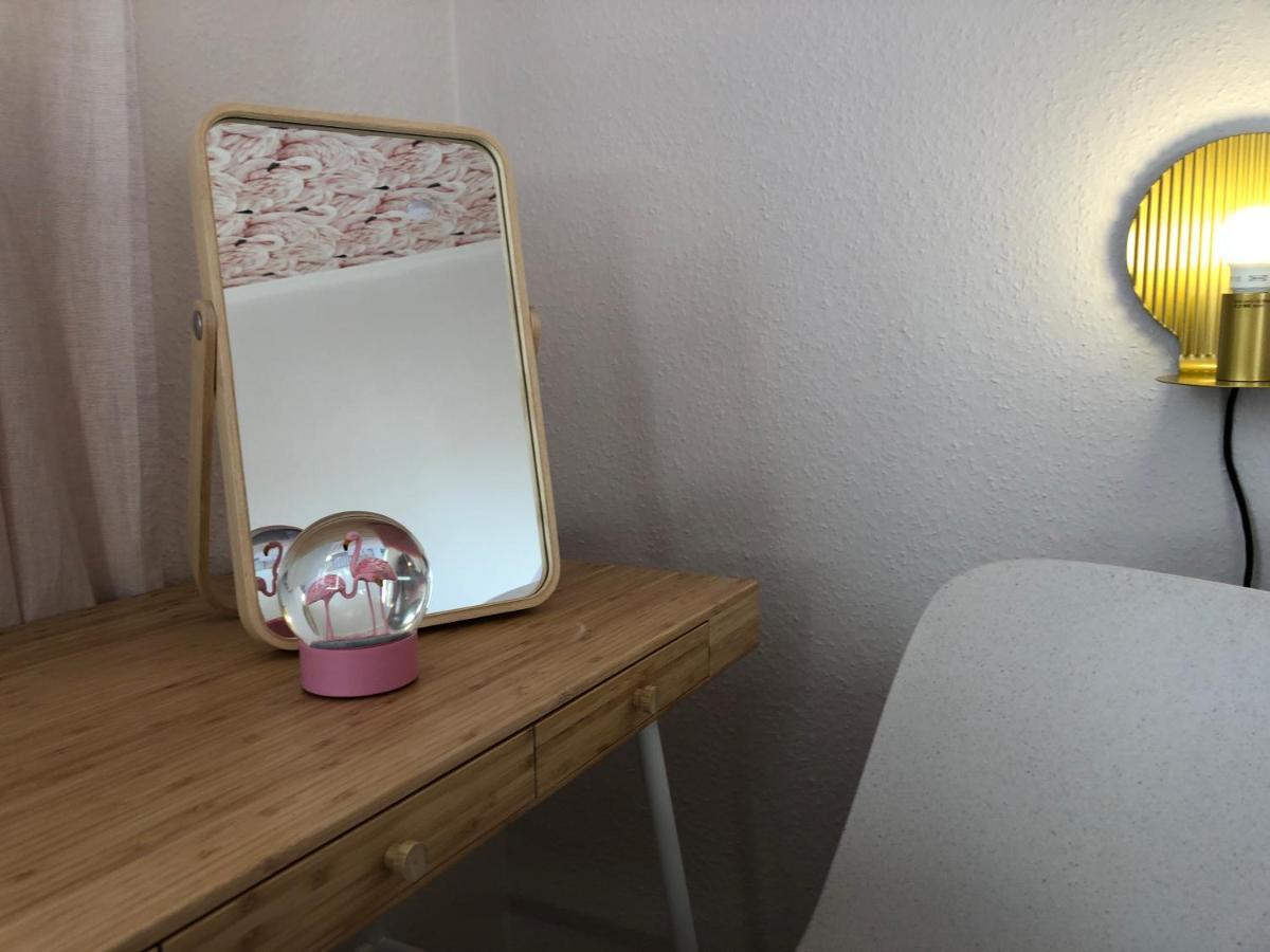Altstadt Naehe 7 Min Fussweg Ueber Alte Maibruecke Zu Pension Mit Balkon & Garten, Ideal For Long Stay, Relocation أوكسنفورت المظهر الخارجي الصورة