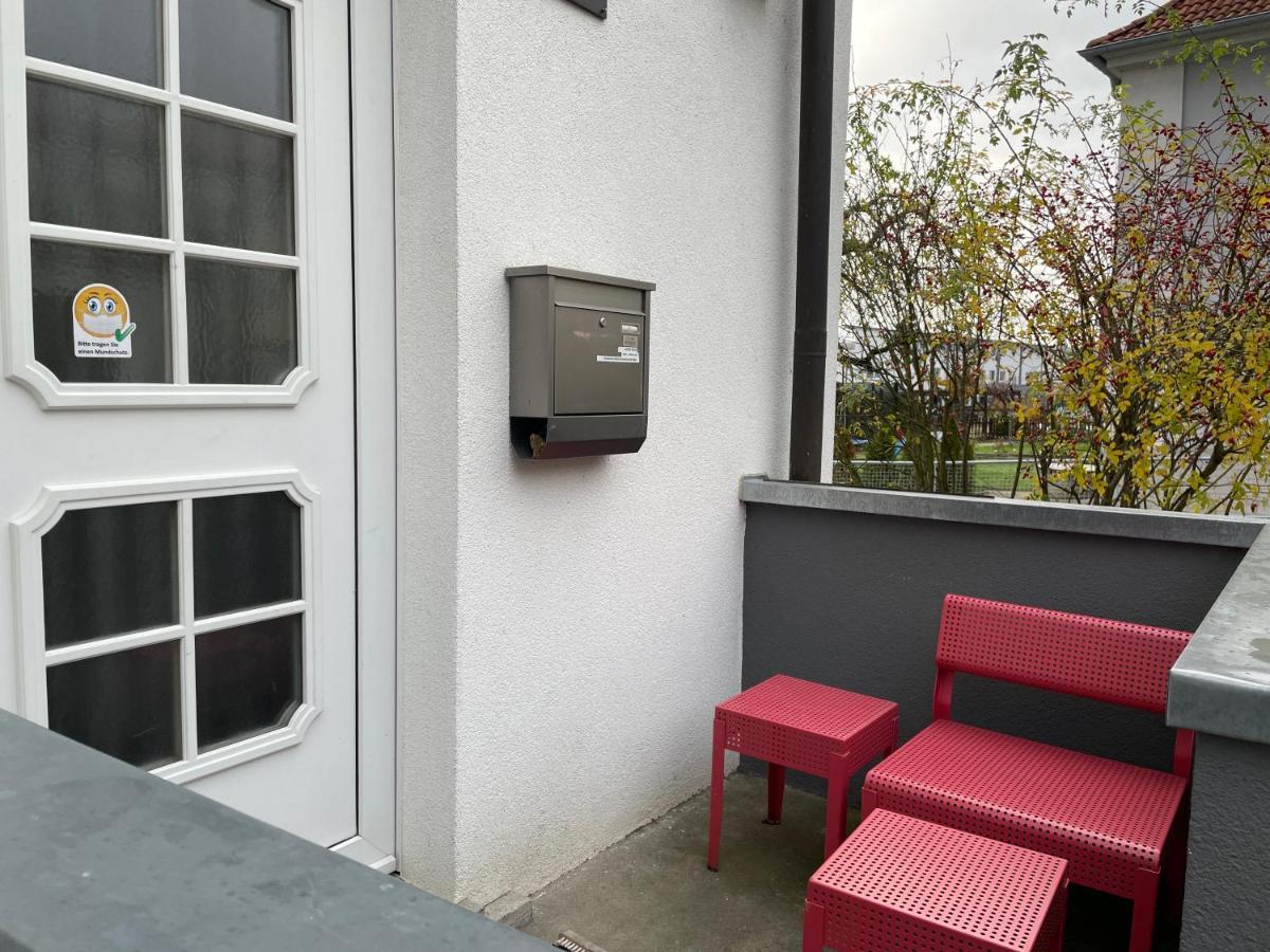 Altstadt Naehe 7 Min Fussweg Ueber Alte Maibruecke Zu Pension Mit Balkon & Garten, Ideal For Long Stay, Relocation أوكسنفورت المظهر الخارجي الصورة