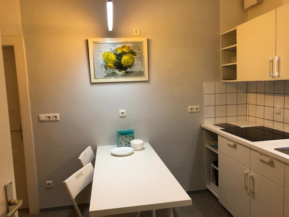 Altstadt Naehe 7 Min Fussweg Ueber Alte Maibruecke Zu Pension Mit Balkon & Garten, Ideal For Long Stay, Relocation أوكسنفورت المظهر الخارجي الصورة